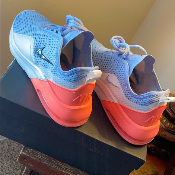 Size 11 - Picture 7 of 8